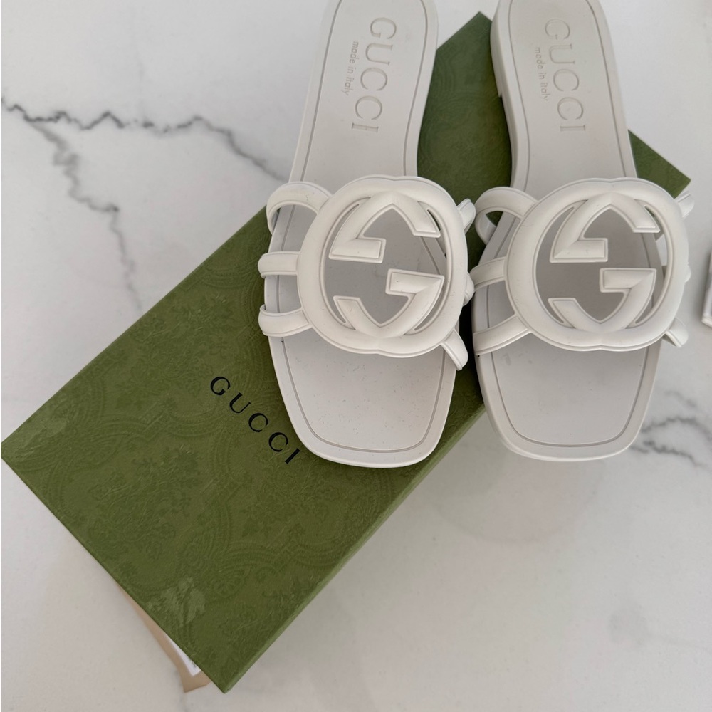 Gucci White Sandals with Interlocking G Logo